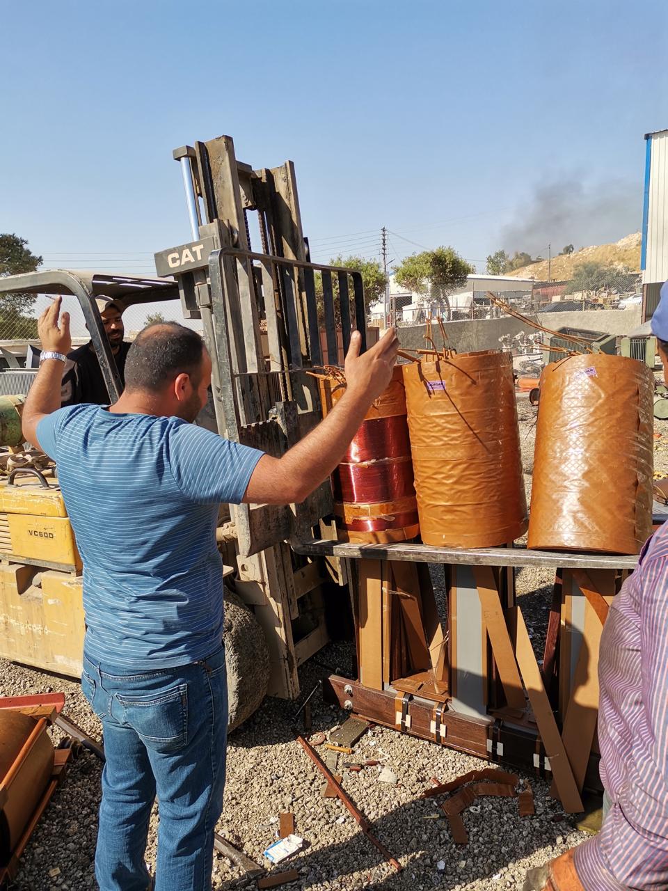 فريق العمل في الميدان